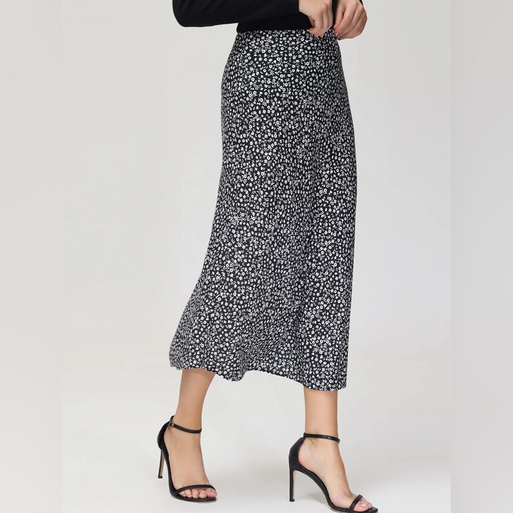 89th & Madison Floral Maxi Skirt - Picture 4 of 11